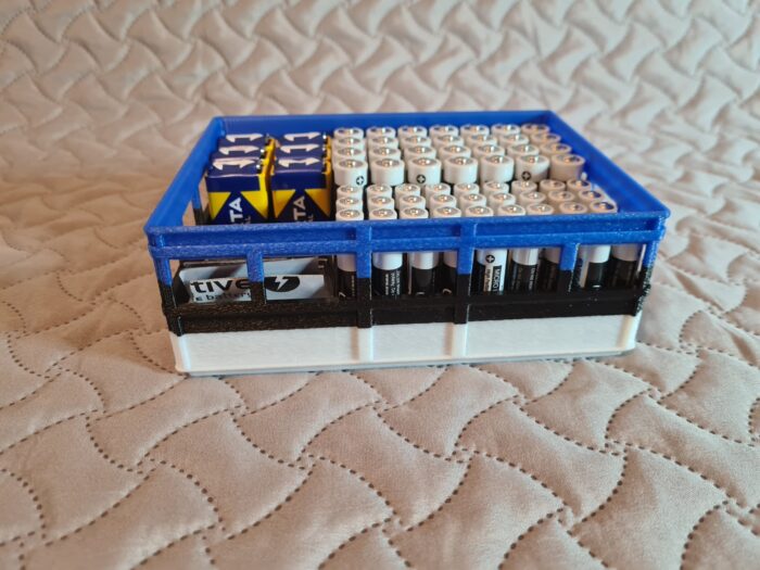 BatteryBox (with batteries)